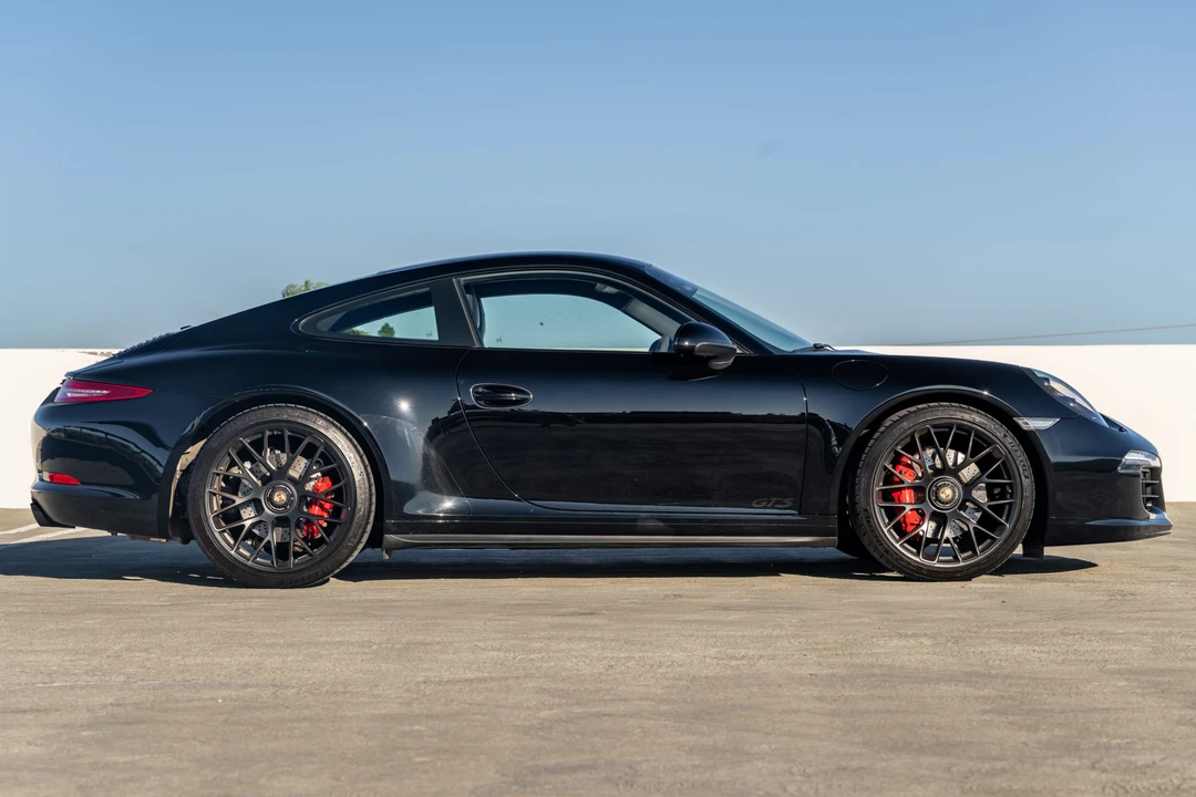 2015 Porsche 991 Carrera GTS - Image 9 of 31
