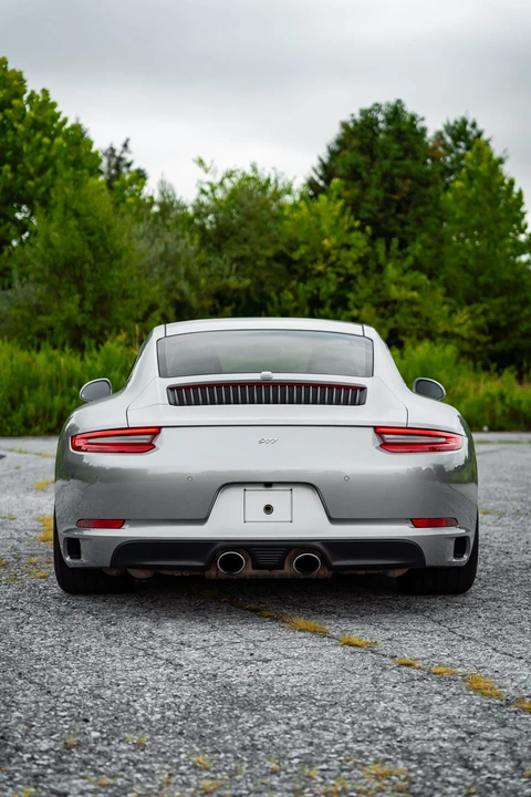 2017 Porsche 991 Carrera - Image 29 of 31