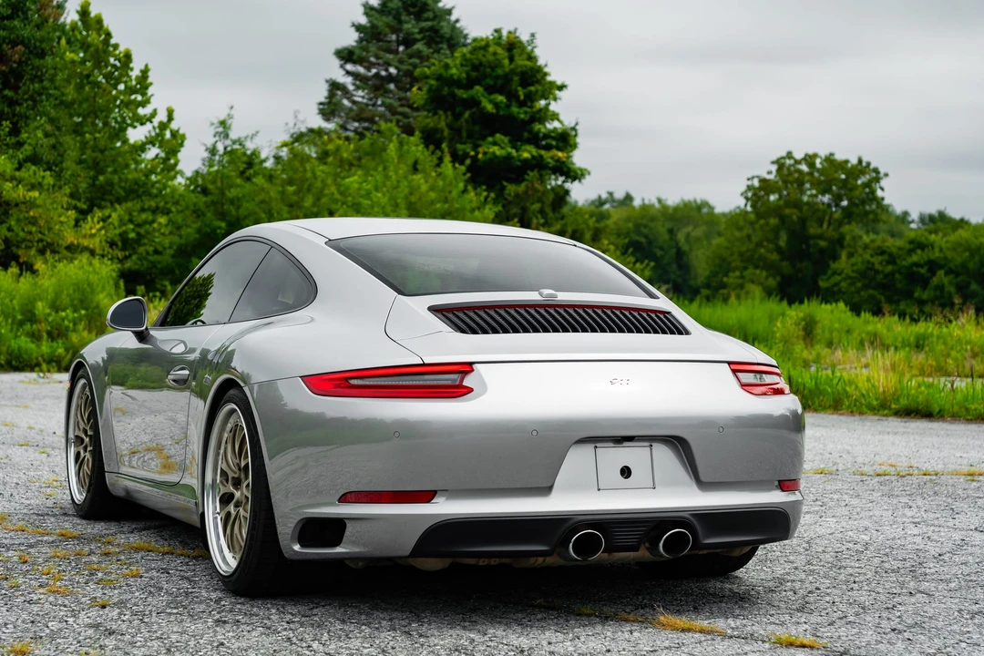 2017 Porsche 991 Carrera - Image 27 of 31