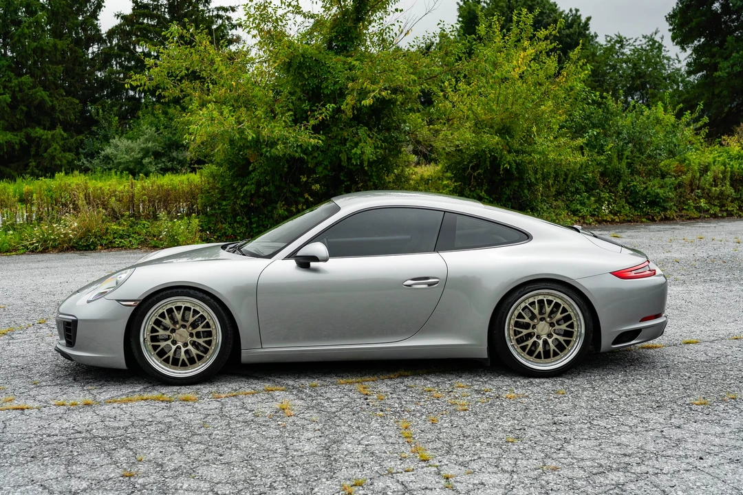 2017 Porsche 991 Carrera - Image 13 of 31