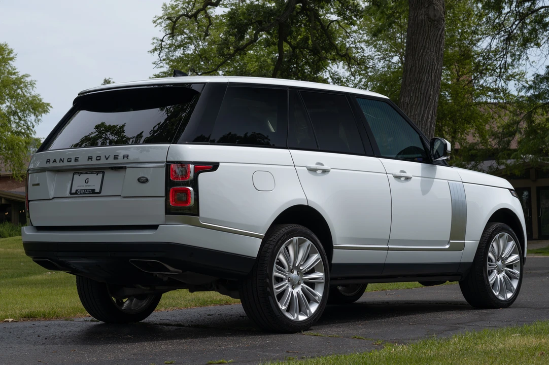2019 Land Rover Range Rover L405 - Image 19 of 31