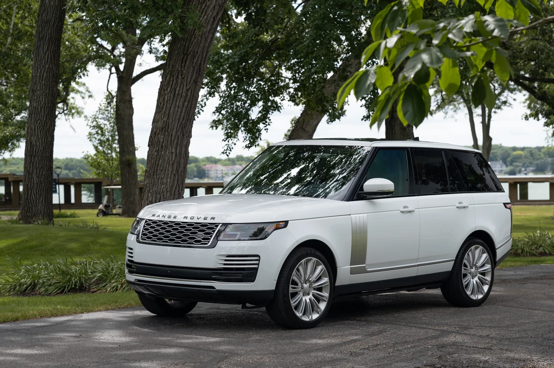 2019 Land Rover Range Rover L405 - Image 8 of 31