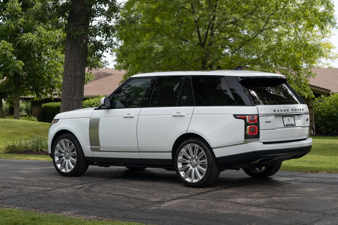 2019 Land Rover Range Rover L405 - Image 16 of 31