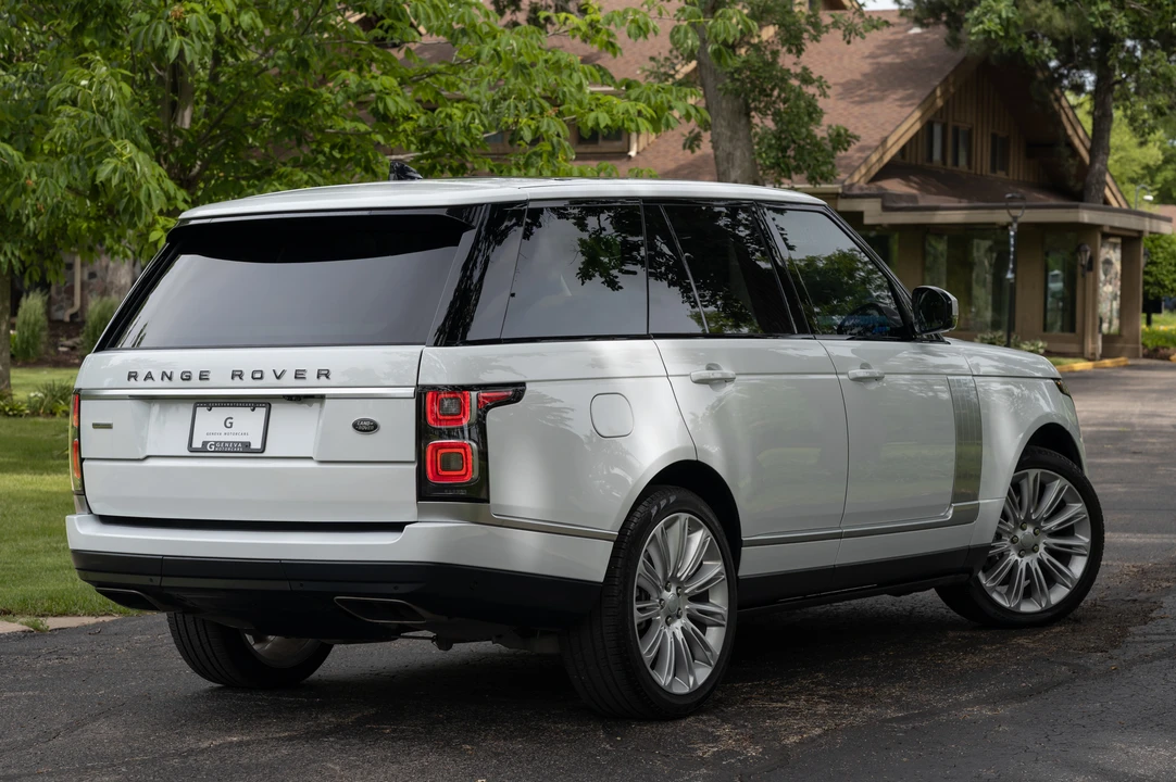 2019 Land Rover Range Rover L405 - Image 6 of 31