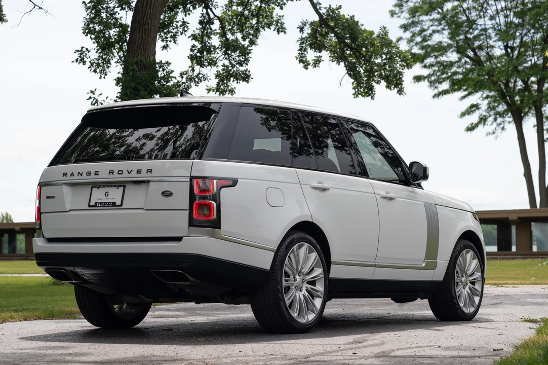 2019 Land Rover Range Rover L405 - Image 18 of 31