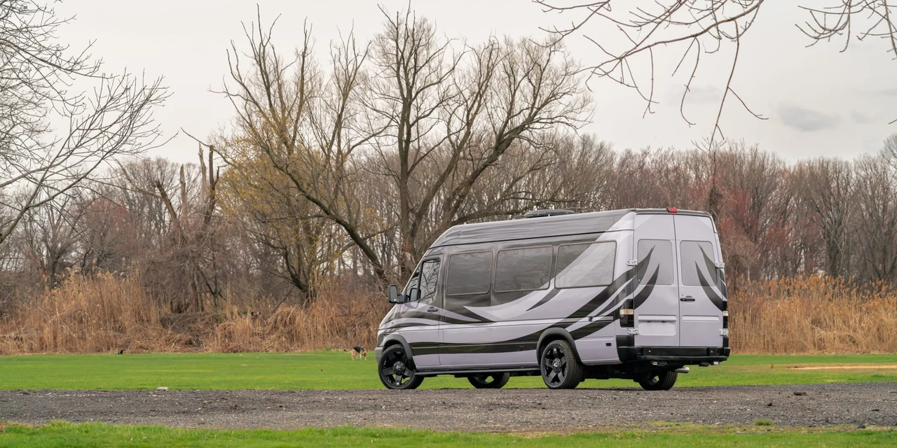 2005 Mercedes-Benz T1N Sprinter - Image 4 of 31