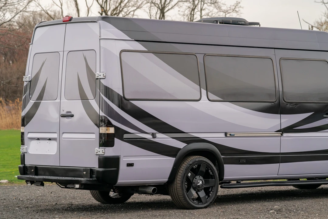 2005 Mercedes-Benz T1N Sprinter - Image 31 of 31
