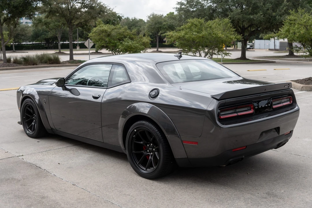 2023 Dodge Challenger SRT Hellcat 3rd Gen - Image 24 of 31