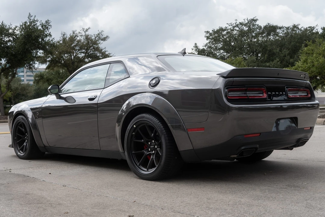 2023 Dodge Challenger SRT Hellcat 3rd Gen - Image 25 of 31