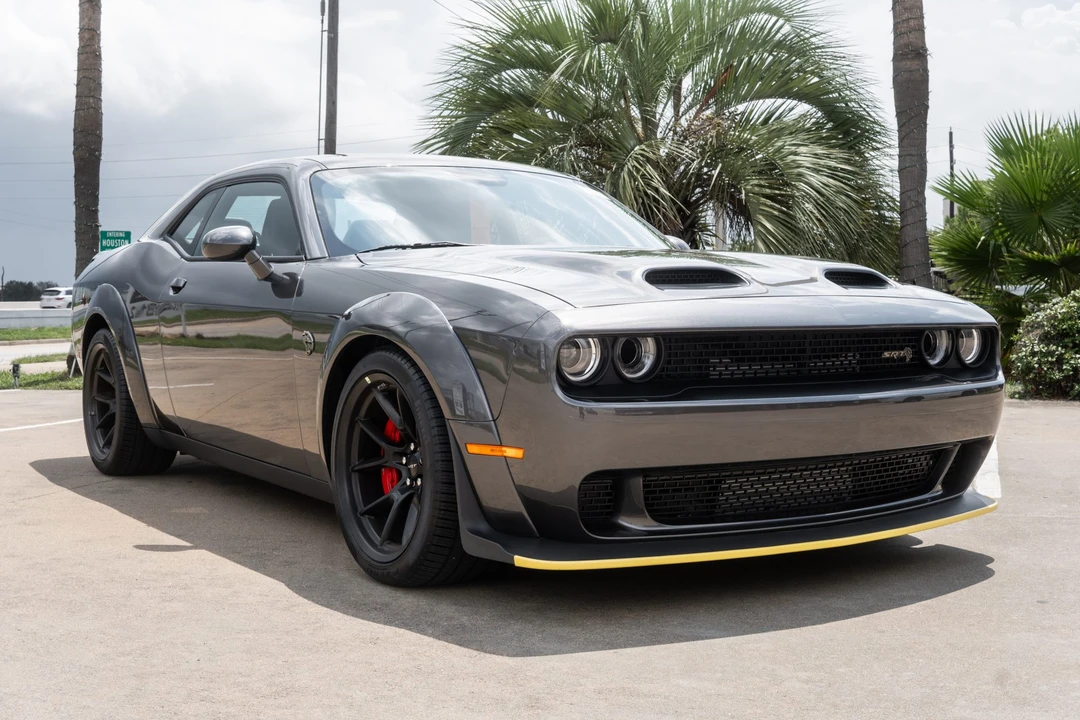 2023 Dodge Challenger SRT Hellcat 3rd Gen - Image 9 of 31