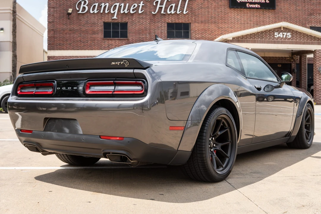 2023 Dodge Challenger SRT Hellcat 3rd Gen - Image 15 of 31