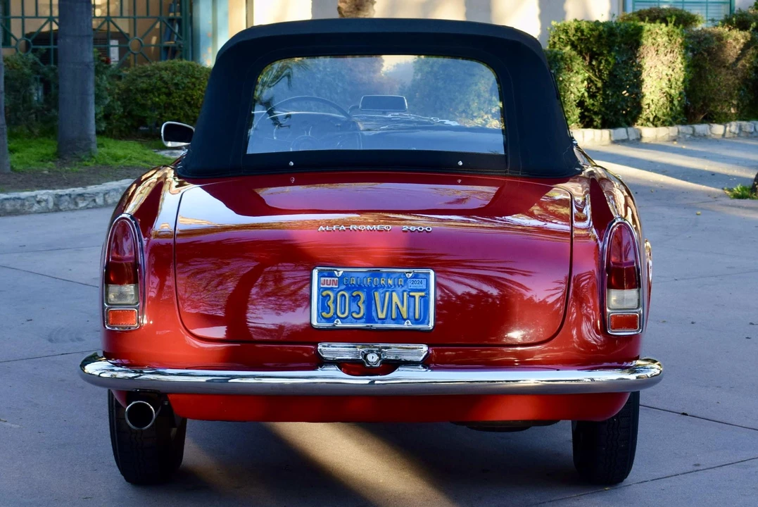 1964 Alfa Romeo 2600 - Image 27 of 31