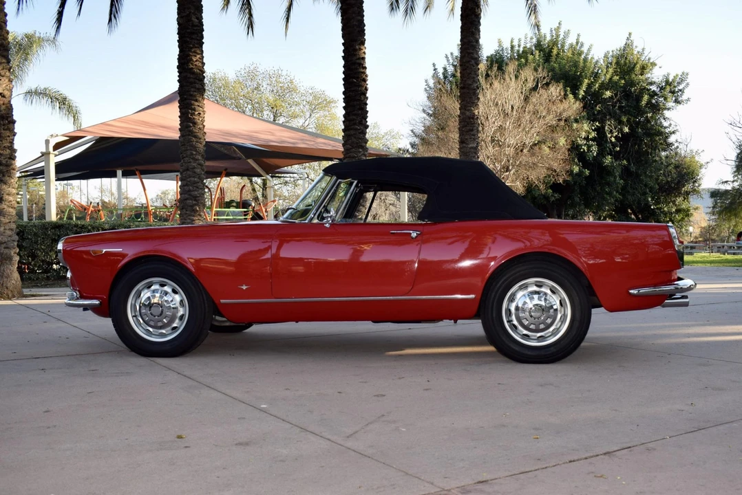 1964 Alfa Romeo 2600 - Image 23 of 31