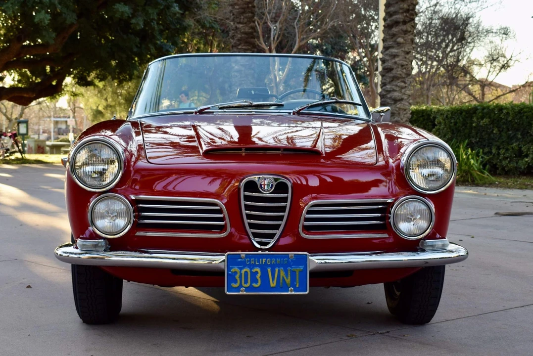 1964 Alfa Romeo 2600 - Image 18 of 31