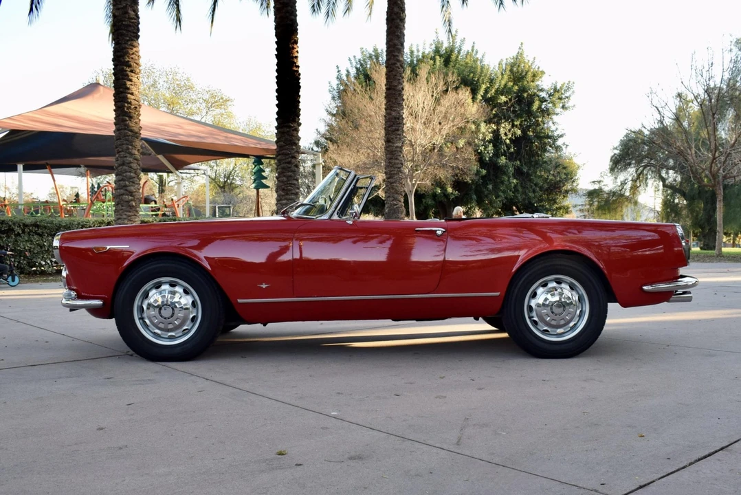 1964 Alfa Romeo 2600 - Image 6 of 31