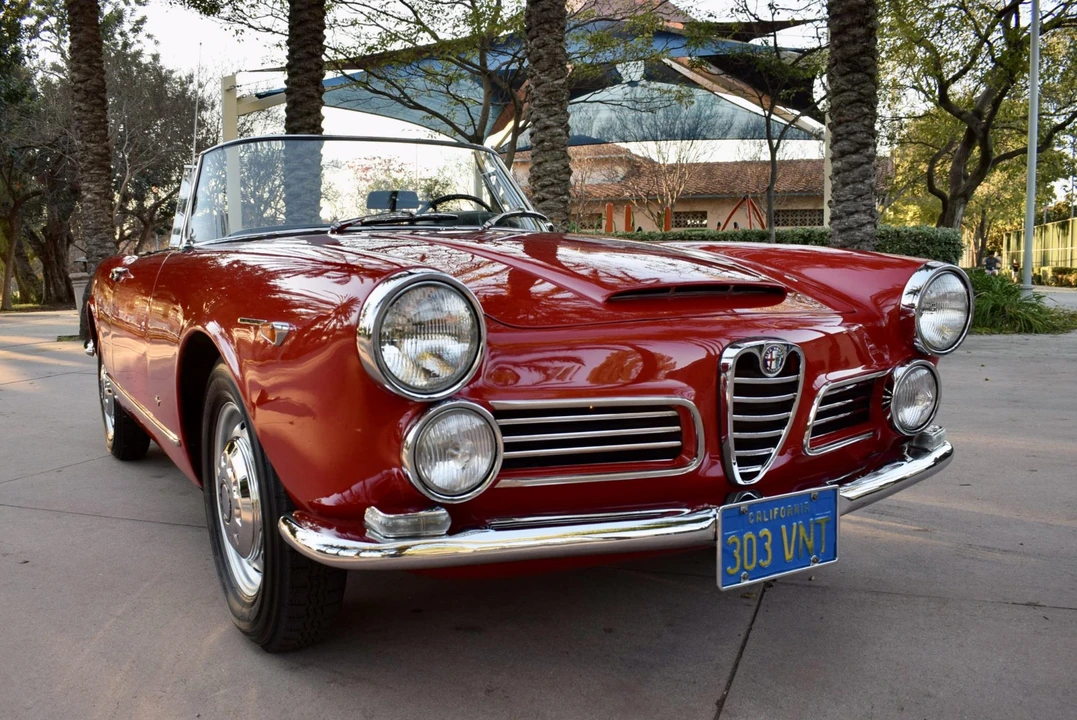 1964 Alfa Romeo 2600 - Image 15 of 31