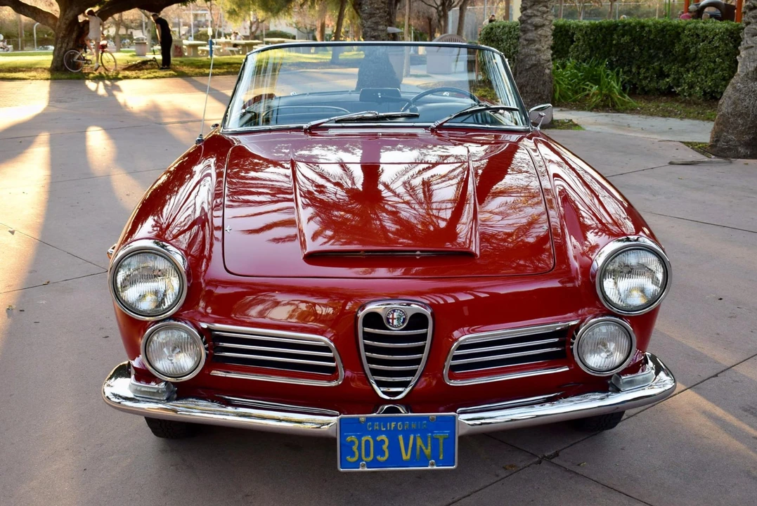1964 Alfa Romeo 2600 - Image 16 of 31