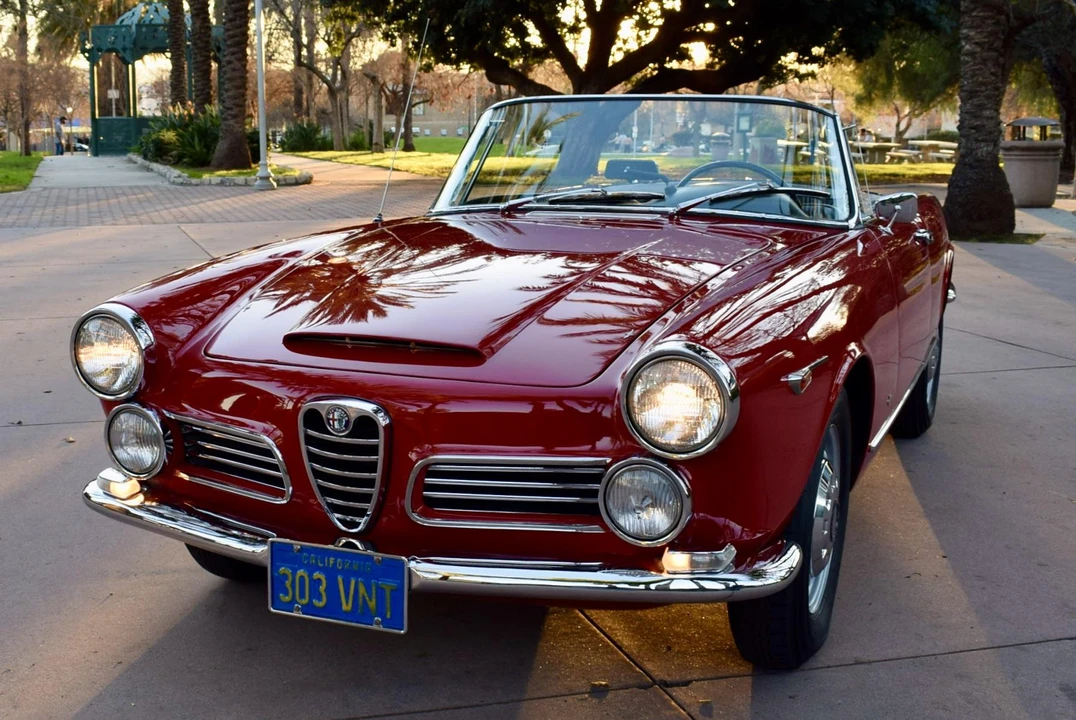 1964 Alfa Romeo 2600 - Image 3 of 31