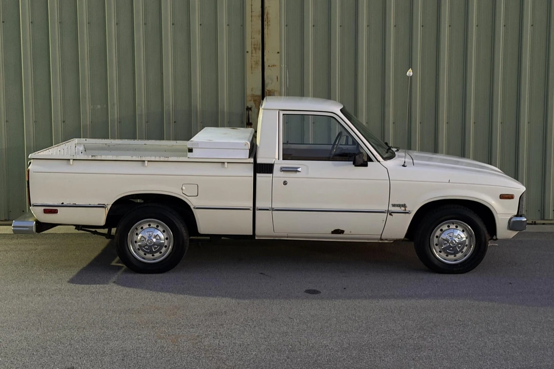 1979 Toyota Hilux 3rd Gen - Image 3 of 7