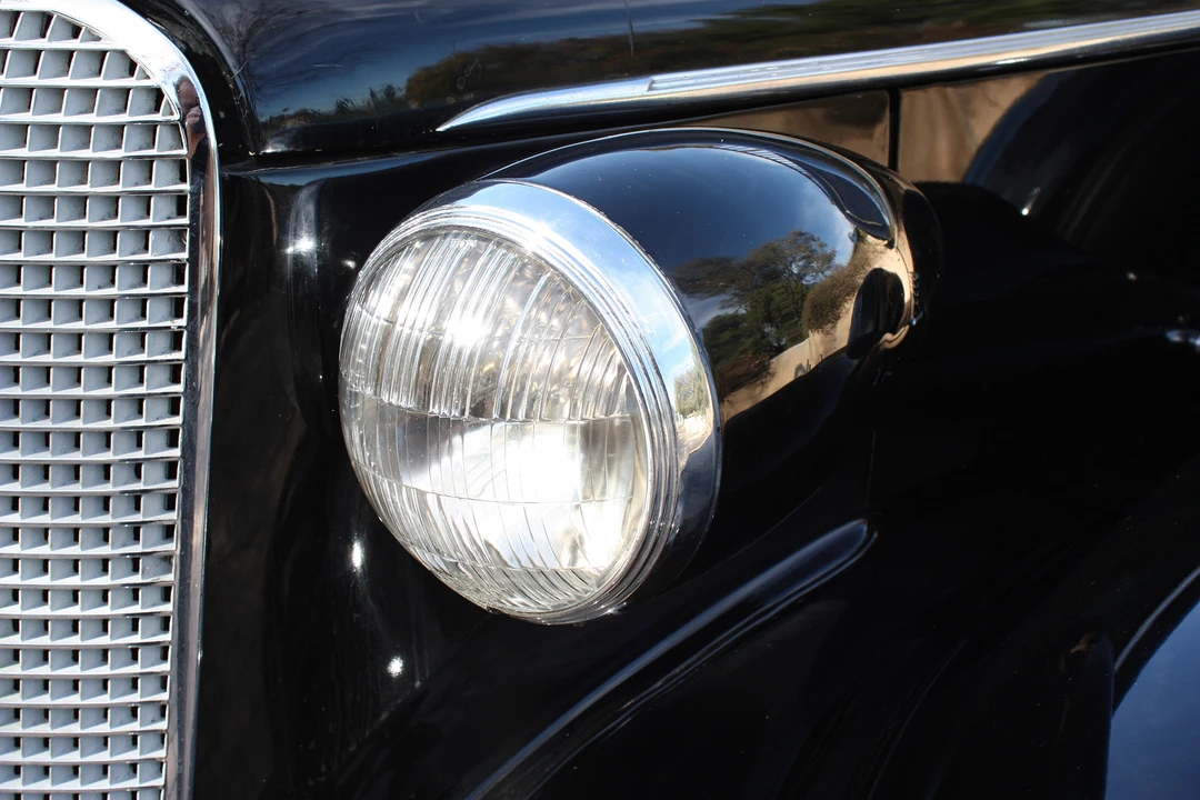 1937 Cadillac Series 70 & 75 - Image 16 of 31