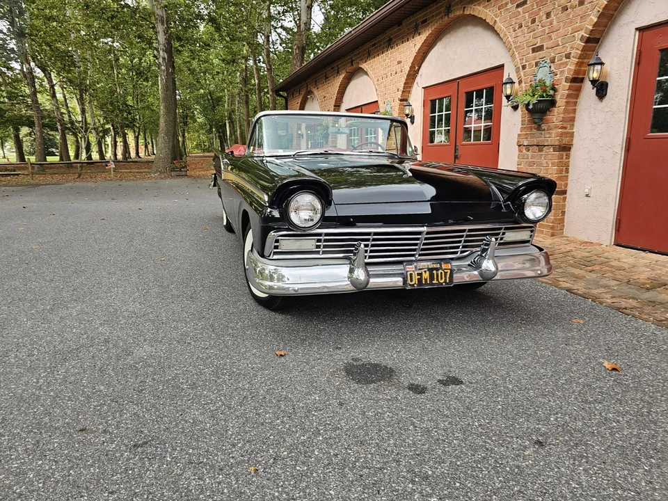 1957 Ford Fairlane 3rd Gen - Image 4 of 31