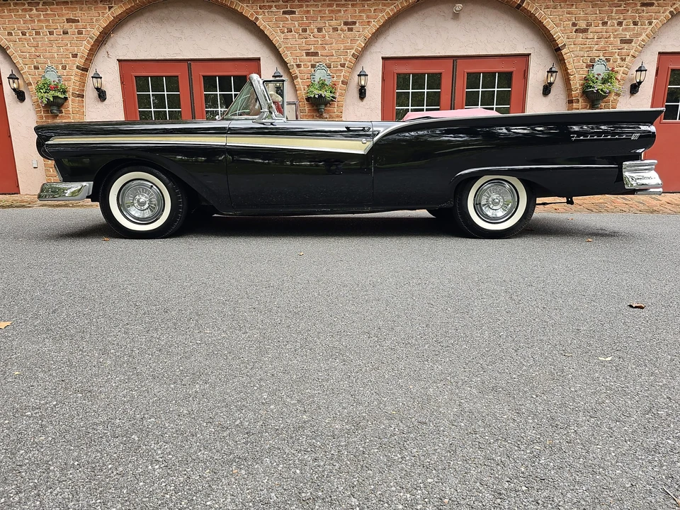 1957 Ford Fairlane 3rd Gen - Image 17 of 31