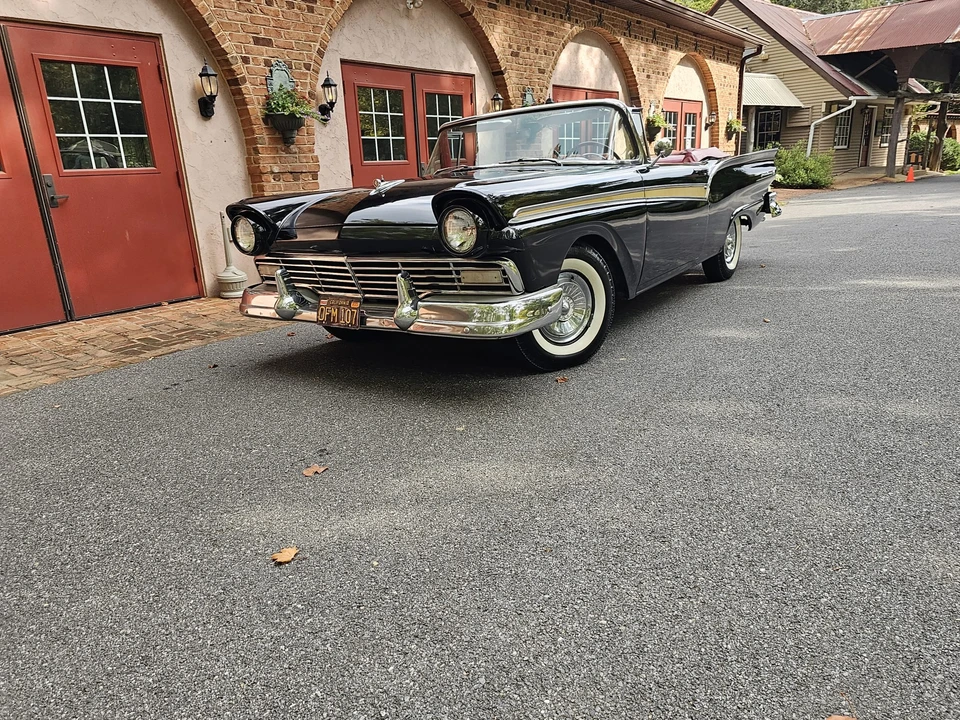 1957 Ford Fairlane 3rd Gen - Image 9 of 31
