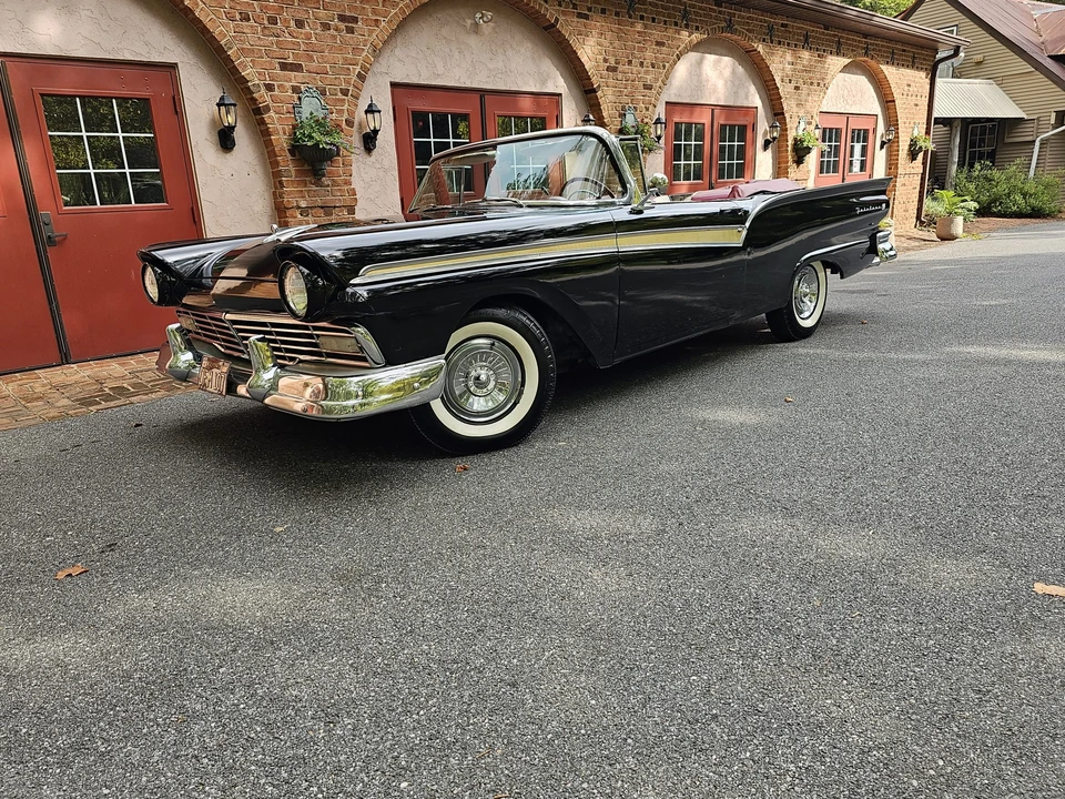 1957 Ford Fairlane 3rd Gen - Image 13 of 31