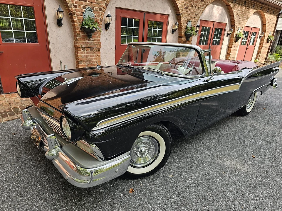 1957 Ford Fairlane 3rd Gen - Image 16 of 31