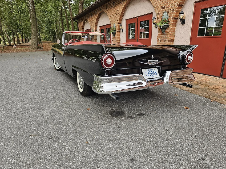 1957 Ford Fairlane 3rd Gen - Image 27 of 31