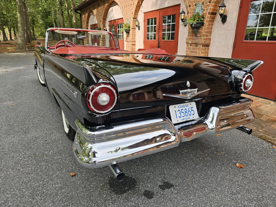 1957 Ford Fairlane 3rd Gen - Image 30 of 31
