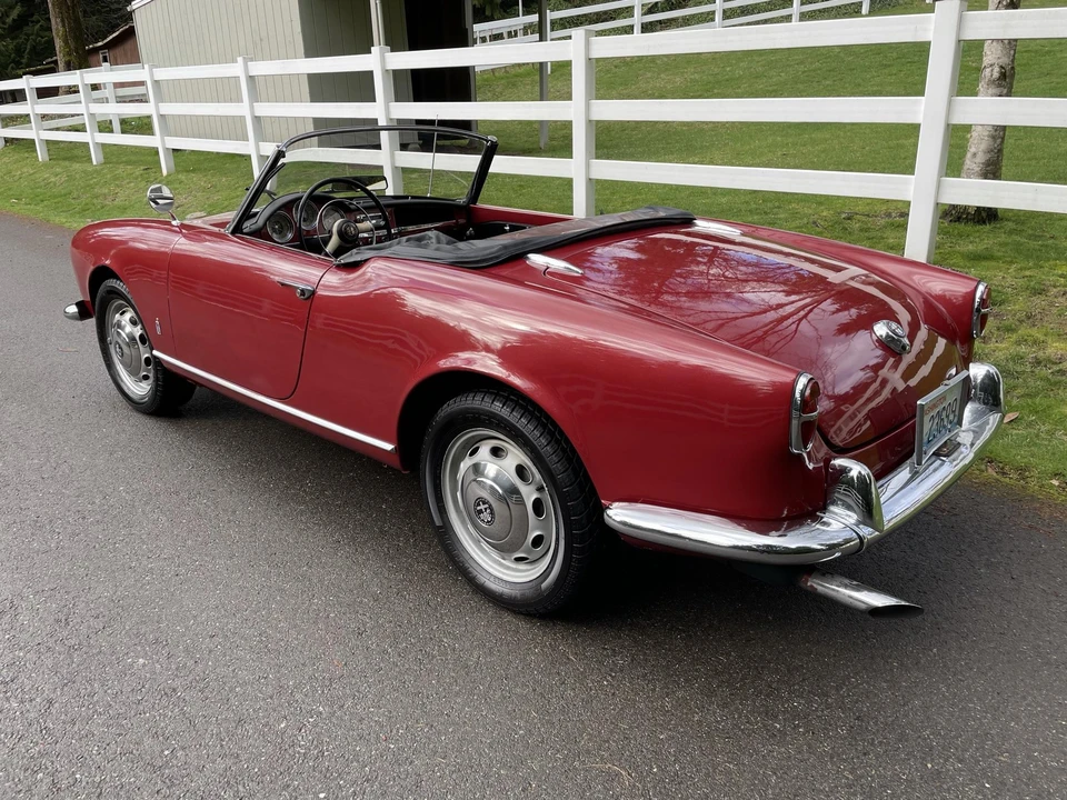 1958 Alfa Romeo Giulietta - Image 17 of 31