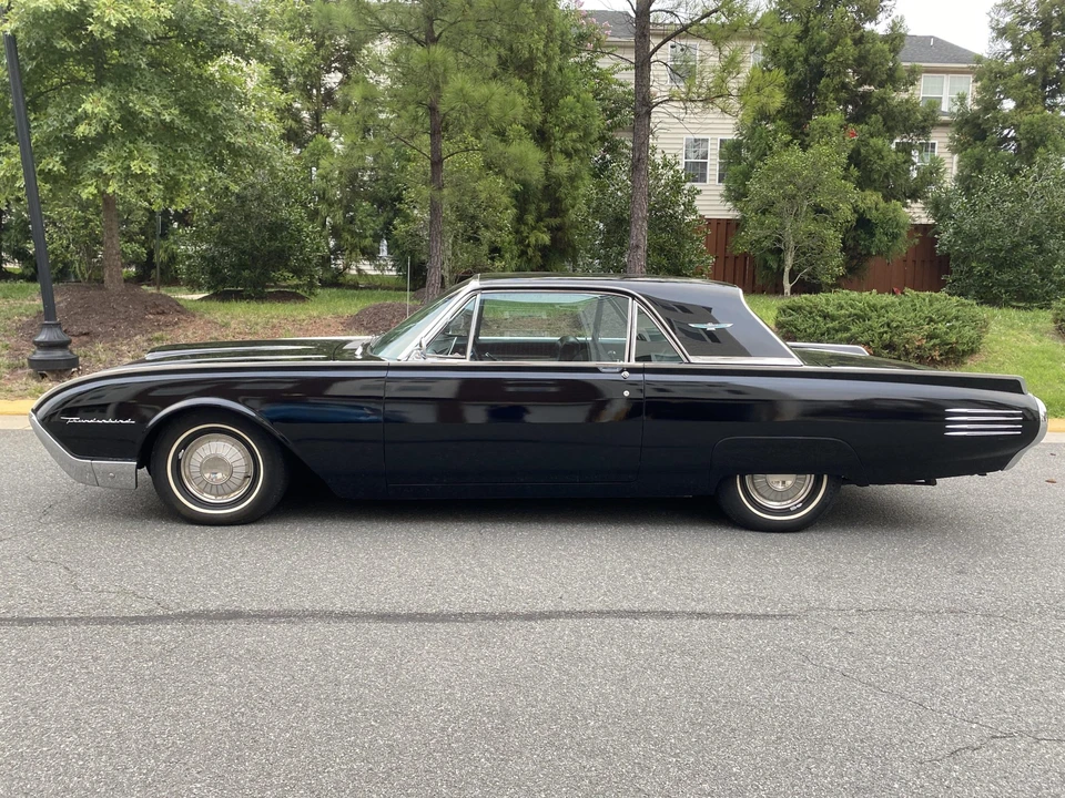 1961 Ford Thunderbird 3rd Gen - Image 6 of 31
