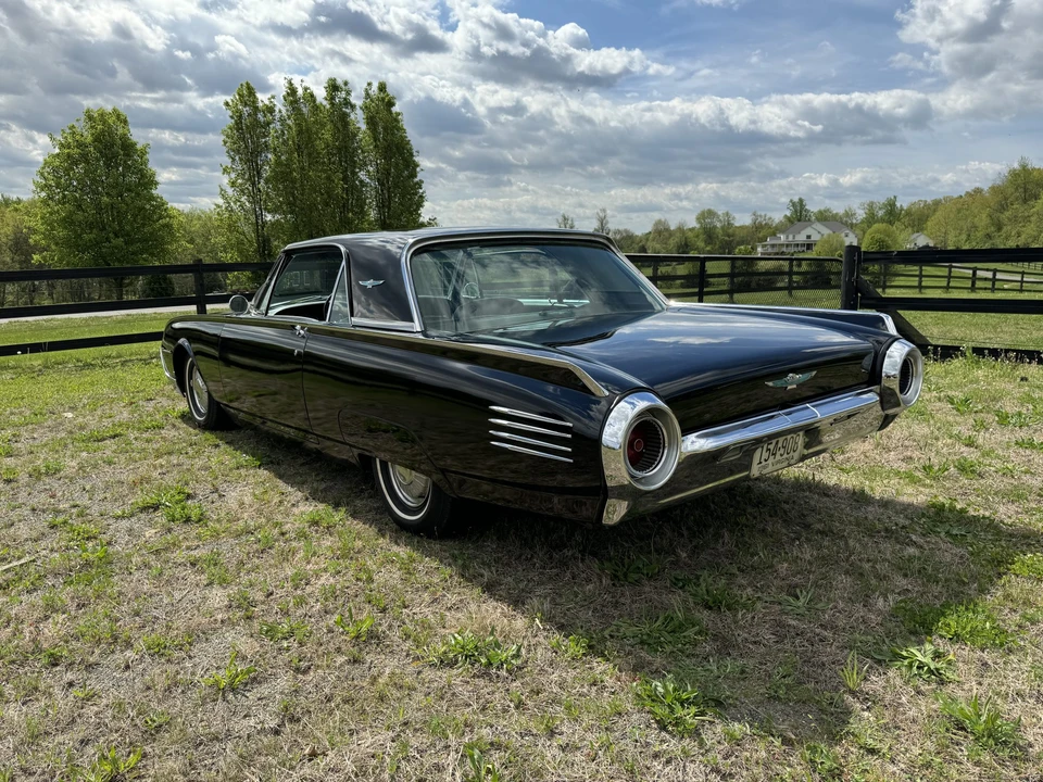 1961 Ford Thunderbird 3rd Gen - Image 10 of 31