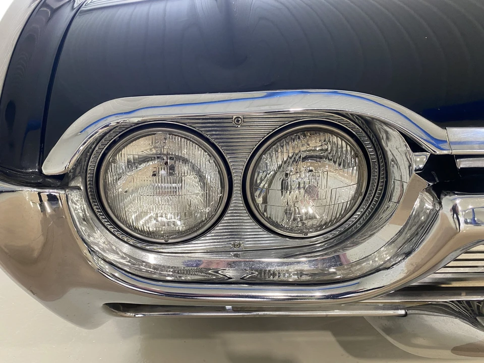 1961 Ford Thunderbird 3rd Gen - Image 15 of 31