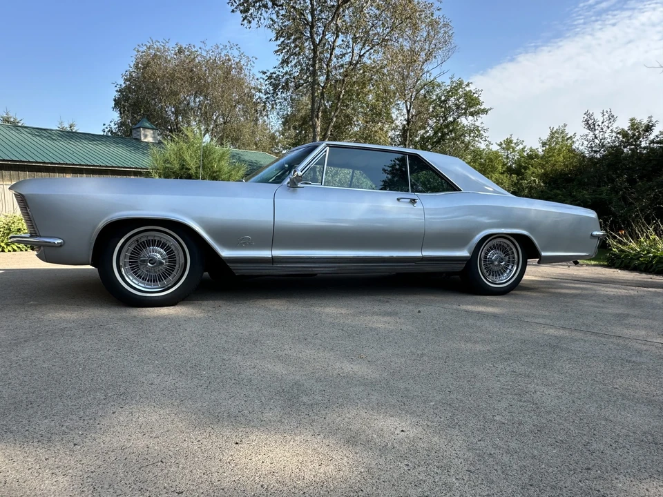 1965 Buick Riviera 1st Gen - Image 22 of 31