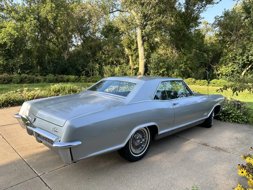 1965 Buick Riviera 1st Gen - Image 11 of 31