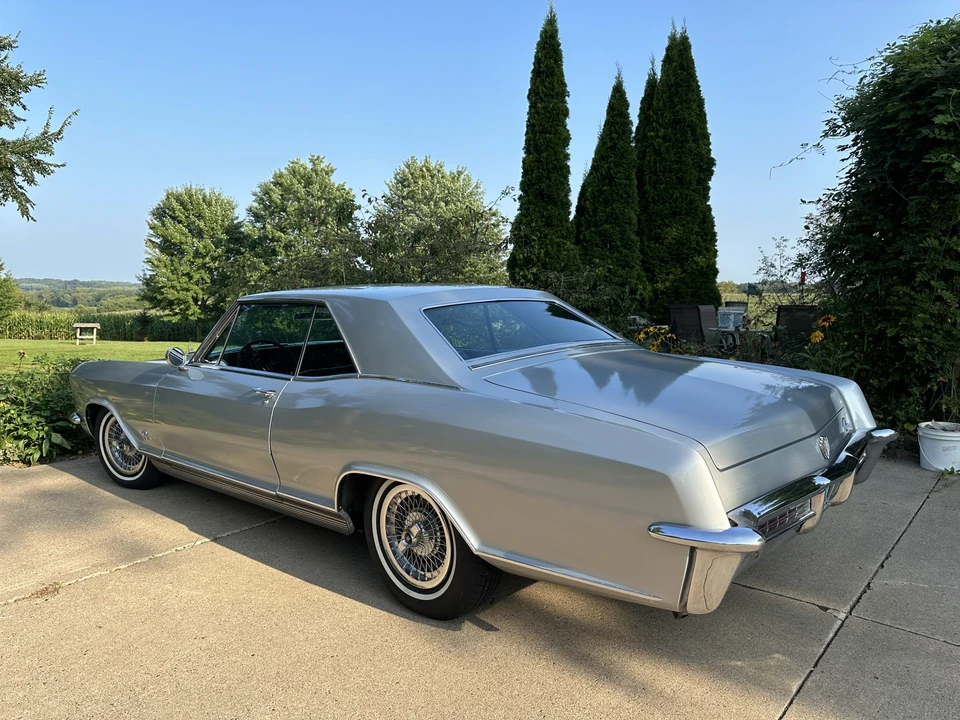 1965 Buick Riviera 1st Gen - Image 15 of 31