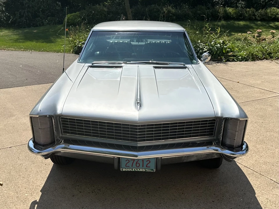 1965 Buick Riviera 1st Gen - Image 5 of 31