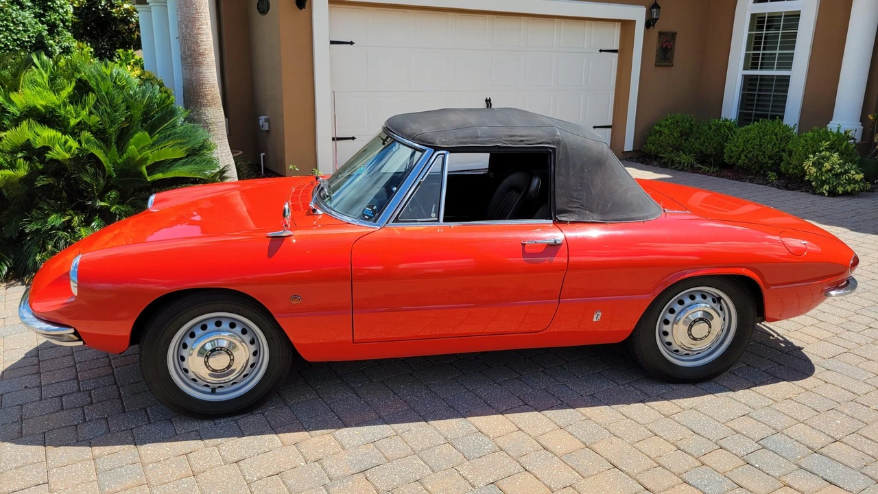 1967 Alfa Romeo Series 1 - Image 23 of 31