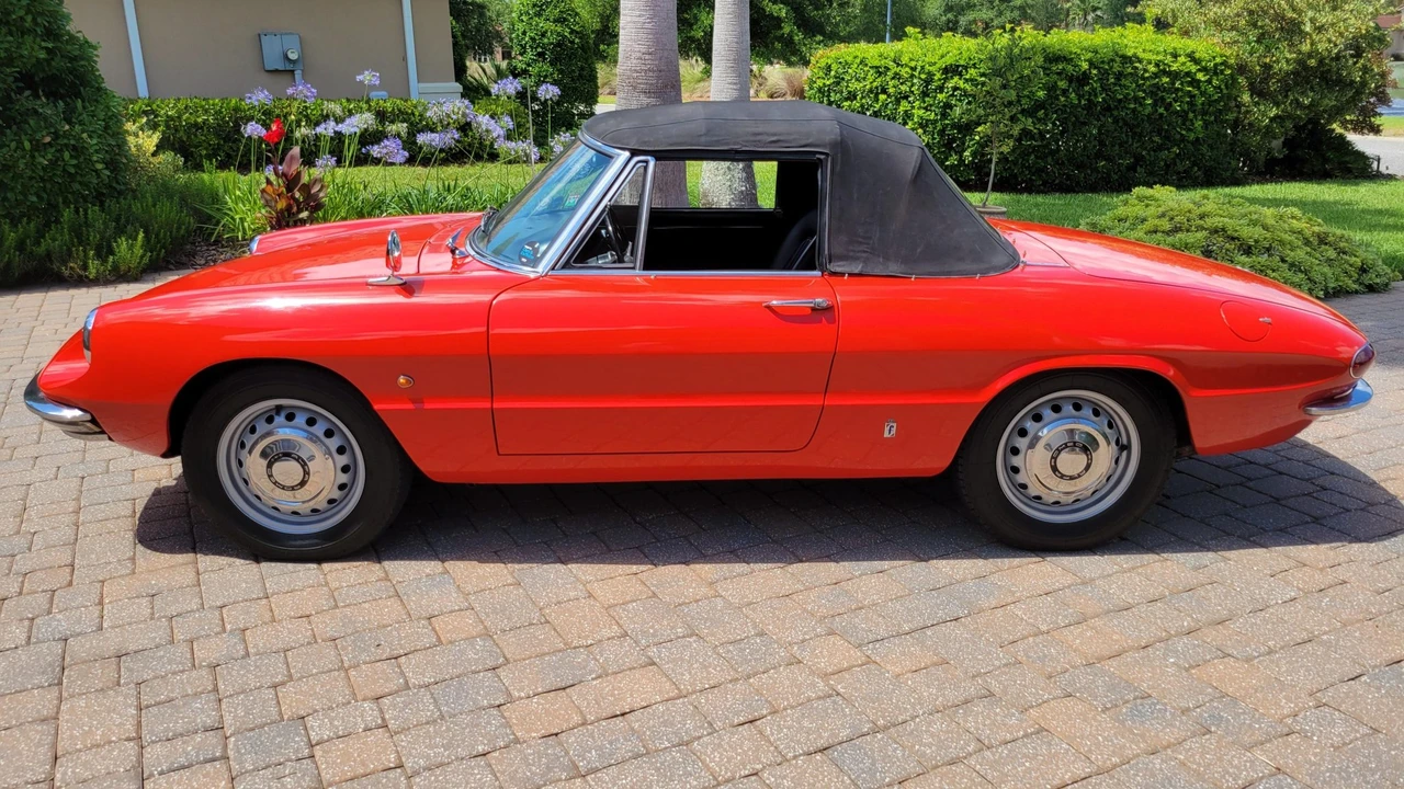 1967 Alfa Romeo Series 1 - Image 22 of 31