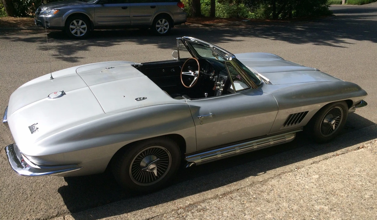 1967 Chevrolet Corvette C2 - Image 10 of 31