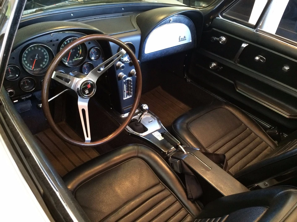 1967 Chevrolet Corvette C2 - Image 23 of 31