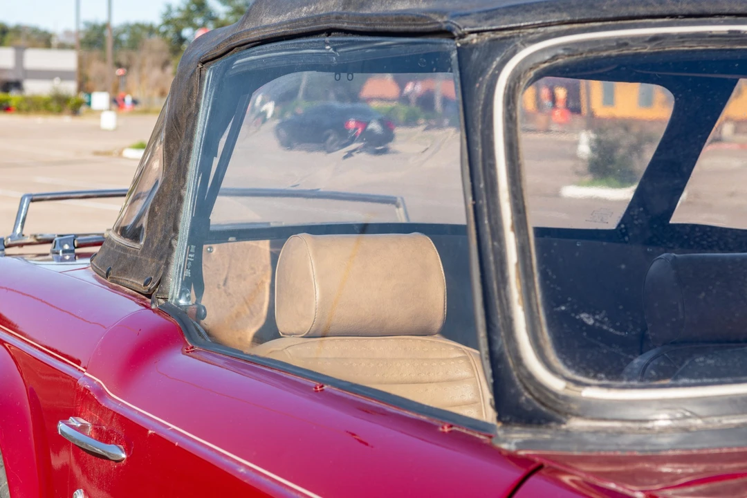 1976 Triumph TR6 (US-spec) - Image 26 of 31
