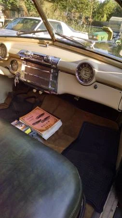 1947 Buick Roadmaster - Image 6 of 21