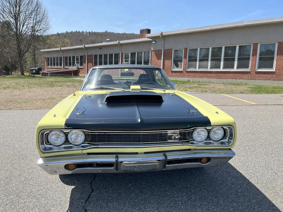 1969 Dodge Super Bee - Image 3 of 31