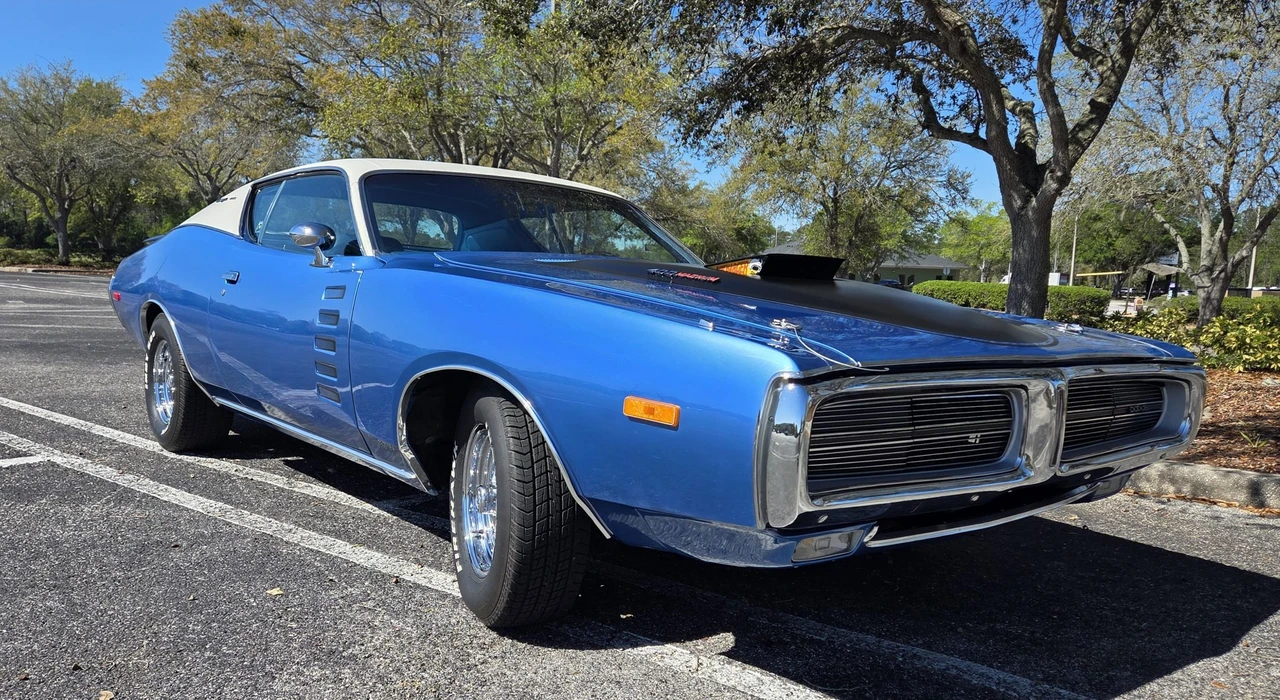 1972 Dodge Charger 3rd Gen - Image 2 of 31