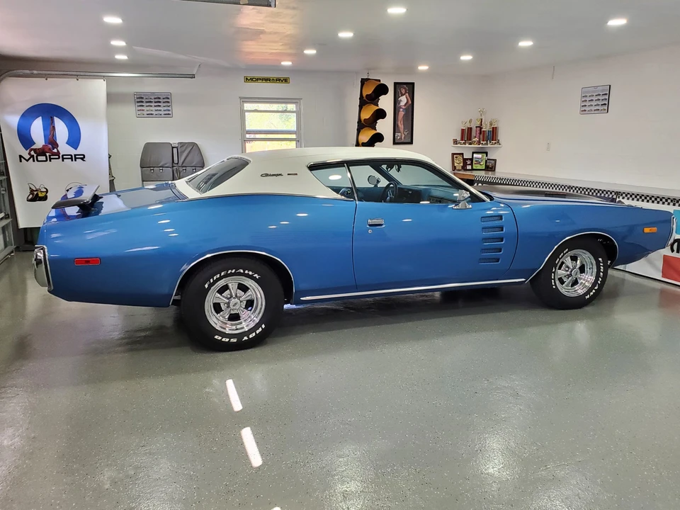 1972 Dodge Charger 3rd Gen - Image 28 of 31