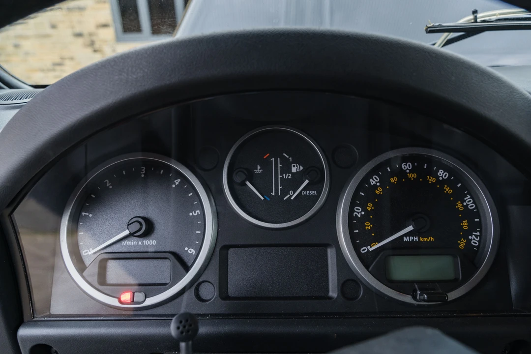 2014 Land Rover Defender 110 - Image 22 of 31