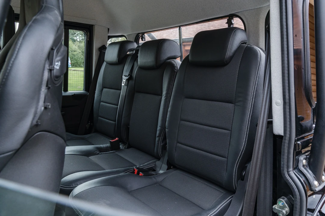 2014 Land Rover Defender 110 - Image 23 of 31